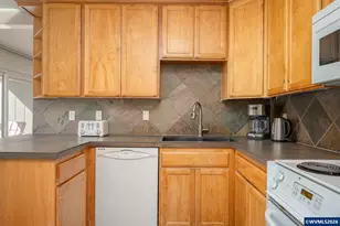 68651 E Bowmans Cir, Welches, OR 97067 - Photo 10