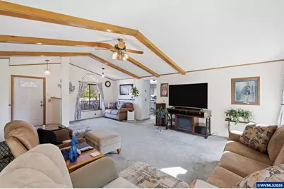 820 Kees St, Lebanon, OR 97355 - Photo 8