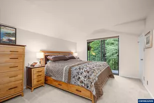 27828 Gibralter Lp, Eugene, OR 97405 - Photo 26