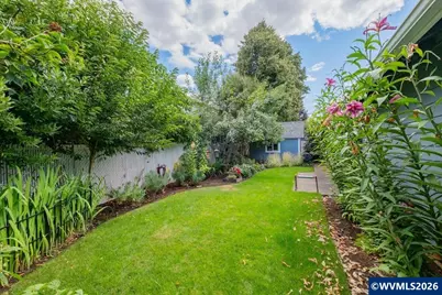 5746 Flairstone Dr SE, Salem, OR 97306 - Photo 42