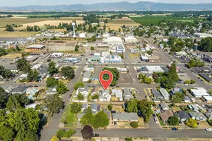 1147 Juniper St, Junction City, OR 97448 - Photo 40