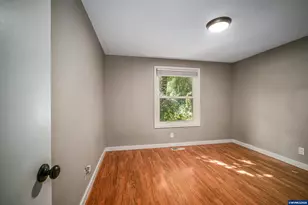 815 Valleywood Dr SE, Salem, OR 97306 - Photo 30