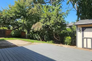 815 Valleywood Dr SE, Salem, OR 97306 - Photo 2