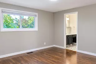 815 Valleywood Dr SE, Salem, OR 97306 - Photo 22