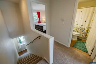 2190 Maplewood Dr S, Salem, OR 97306 - Photo 22