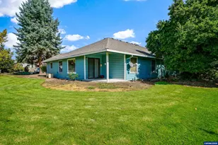 751 Catron St N, Monmouth, OR 97361 - Photo 4