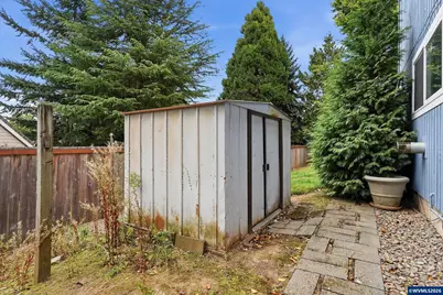 3738 SW 16th Ct, Gresham, OR 97080 - Photo 36