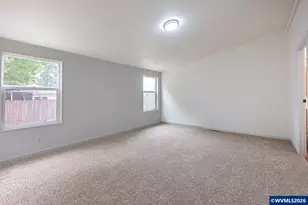 620 E St, Lebanon, OR 97355 - Photo 16