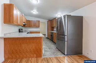 620 E St, Lebanon, OR 97355 - Photo 12