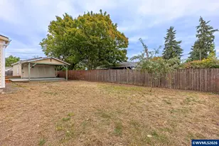 620 E St, Lebanon, OR 97355 - Photo 28