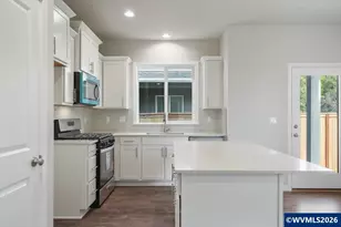 7421 SE Berg Dr, Corvallis, OR 97330 - Photo 12