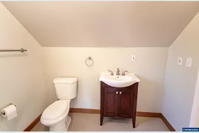 34693 Meridian Rd, Lebanon, OR 97355 - Photo 24