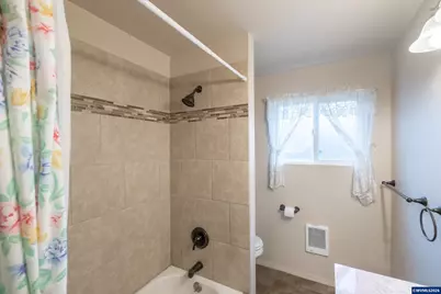 1110 Cascade Dr, Lebanon, OR 97355 - Photo 20