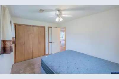 1110 Cascade Dr, Lebanon, OR 97355 - Photo 18