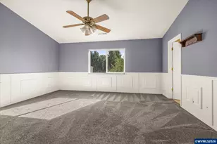 2548 Edgewater Dr, Woodburn, OR 97071 - Photo 14