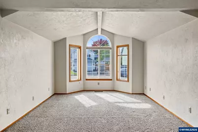 1013 NE Lorvik Pl, Corvallis, OR 97330 - Photo 8