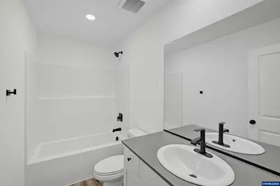 1094 Drake Ln, Woodburn, OR 97071 - Photo 22