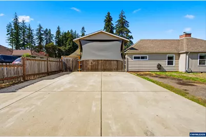 675 SW Parkside Dr, Mill City, OR 97360 - Photo 12