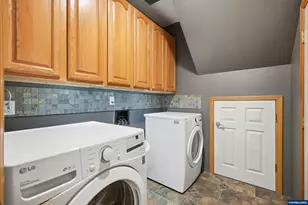 2280 Gibsonwoods Ct NW, Salem, OR 97304 - Photo 24