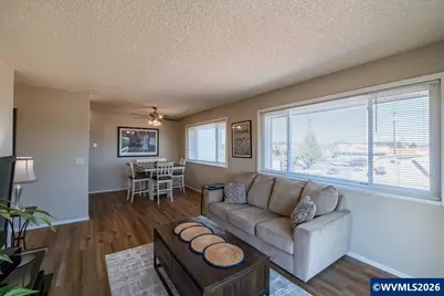 950 Evergreen #311 Rd, Woodburn, OR 97071 - Photo 6