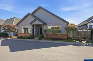 2030 Lakeland Way, Eugene, OR 97408 - Photo 2