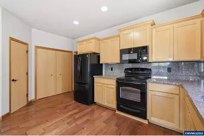 2030 Lakeland Wy, Eugene, OR 97408 - Photo 16