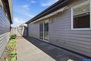2030 Lakeland Way, Eugene, OR 97408 - Photo 32