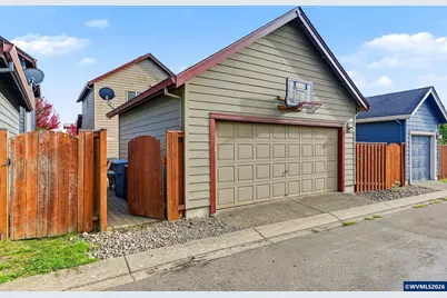 3015 Flame Tree Ln NW, Albany, OR 97321 - Photo 32