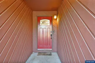 5423 Basin St S, Salem, OR 97306 - Photo 4