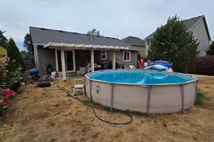 345 Clover Ridge Rd NE, Albany, OR 97322 - Photo 2