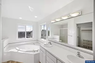 734 Roosevelt St NW, Salem, OR 97304 - Photo 22