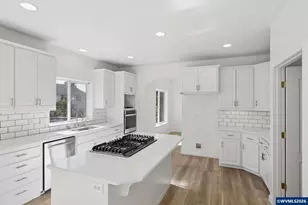 734 Roosevelt St NW, Salem, OR 97304 - Photo 18