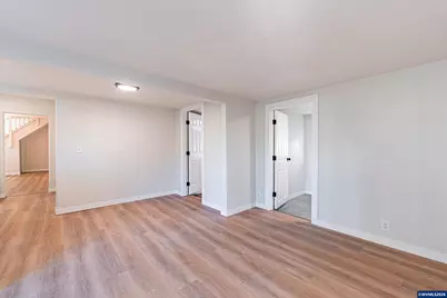 816 14th Av, Sweet Home, OR 97386 - Photo 12