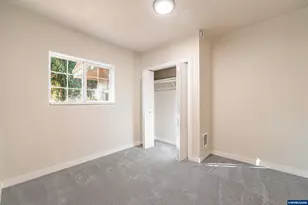 816 14th Ave, Sweet Home, OR 97386 - Photo 16