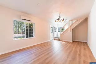 816 14th Ave, Sweet Home, OR 97386 - Photo 4