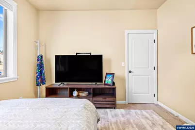 164 SW Mallard St, McMinnville, OR 97128 - Photo 6