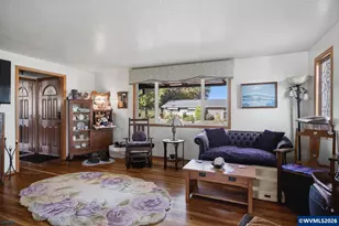 1700 Rainier Rd, Woodburn, OR 97071 - Photo 8
