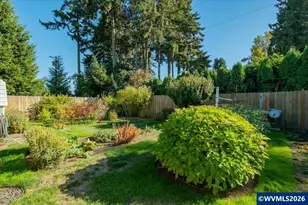 4708 Indiana Ave NE, Salem, OR 97305 - Photo 34