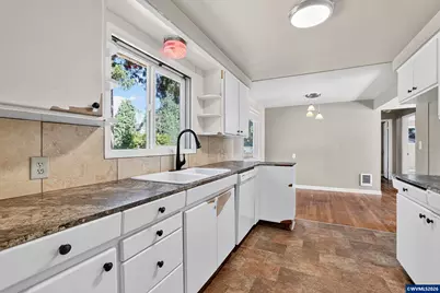 767 Browning Av S, Salem, OR 97302 - Photo 20