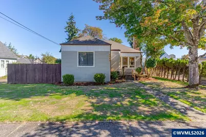 1162 SE Lyle St, Dallas, OR 97338 - Photo 1