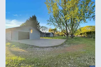 14725 Mitchell St SE, Jefferson, OR 97352 - Photo 24