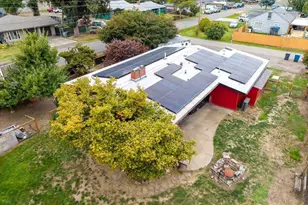 404 36th Ave NE, Salem, OR 97301 - Photo 8