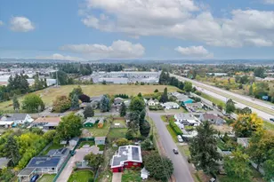 404 36th Ave NE, Salem, OR 97301 - Photo 24