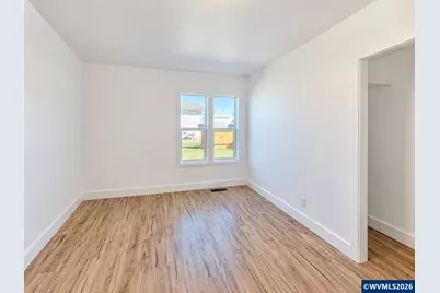303 W Water St, Stayton, OR 97383 - Photo 18