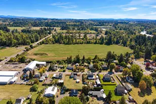 303 W Water St, Stayton, OR 97383 - Photo 32