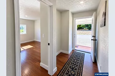 8196 65th Av NE, Salem, OR 97305 - Photo 6