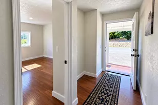 8196 65th Ave NE, Salem, OR 97305 - Photo 6
