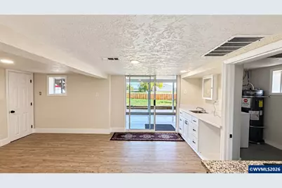 8196 65th Av NE, Salem, OR 97305 - Photo 18