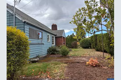 857 Monmouth St, Independence, OR 97361 - Photo 1