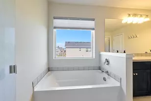 5149 Gemini Ave NE, Salem, OR 97305 - Photo 22